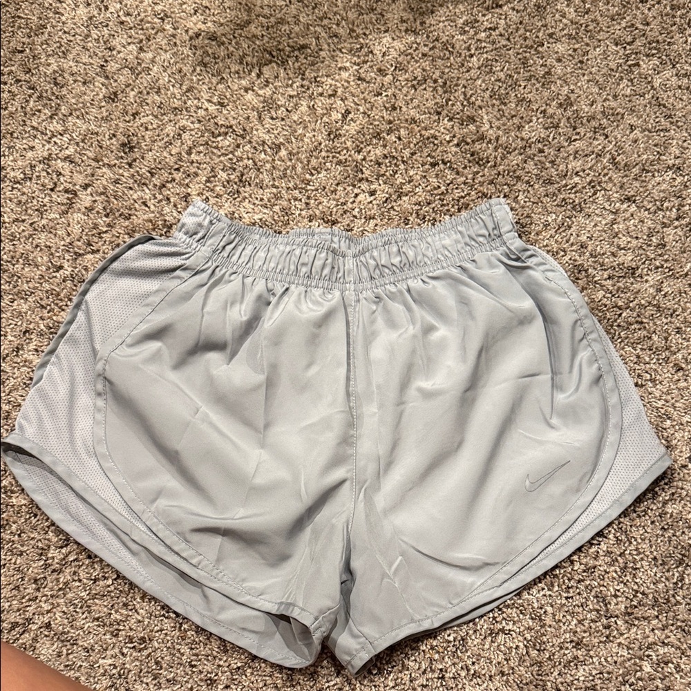 Nike Women's Light Gray Athletic Shorts